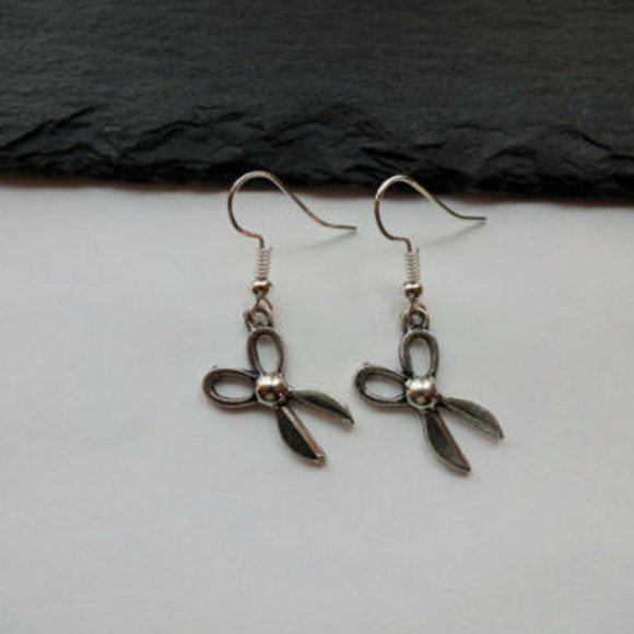 Scissors Silver Earrings - Picture 4 of 5